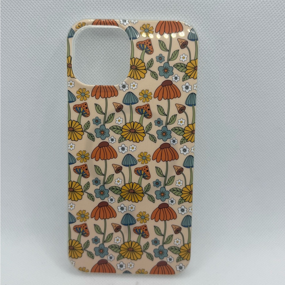 Mushroom MagSafe iPhone 13/14 Cell Phone Case